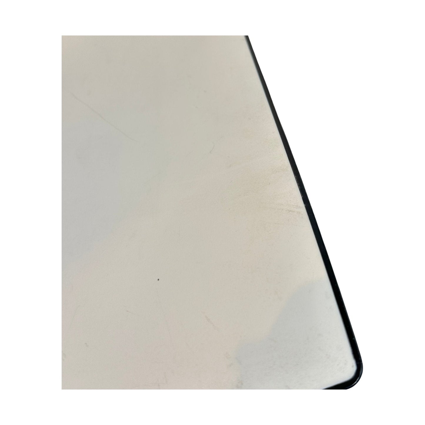 Arper Catifa 46 møteromsstol, hvit, stålramme