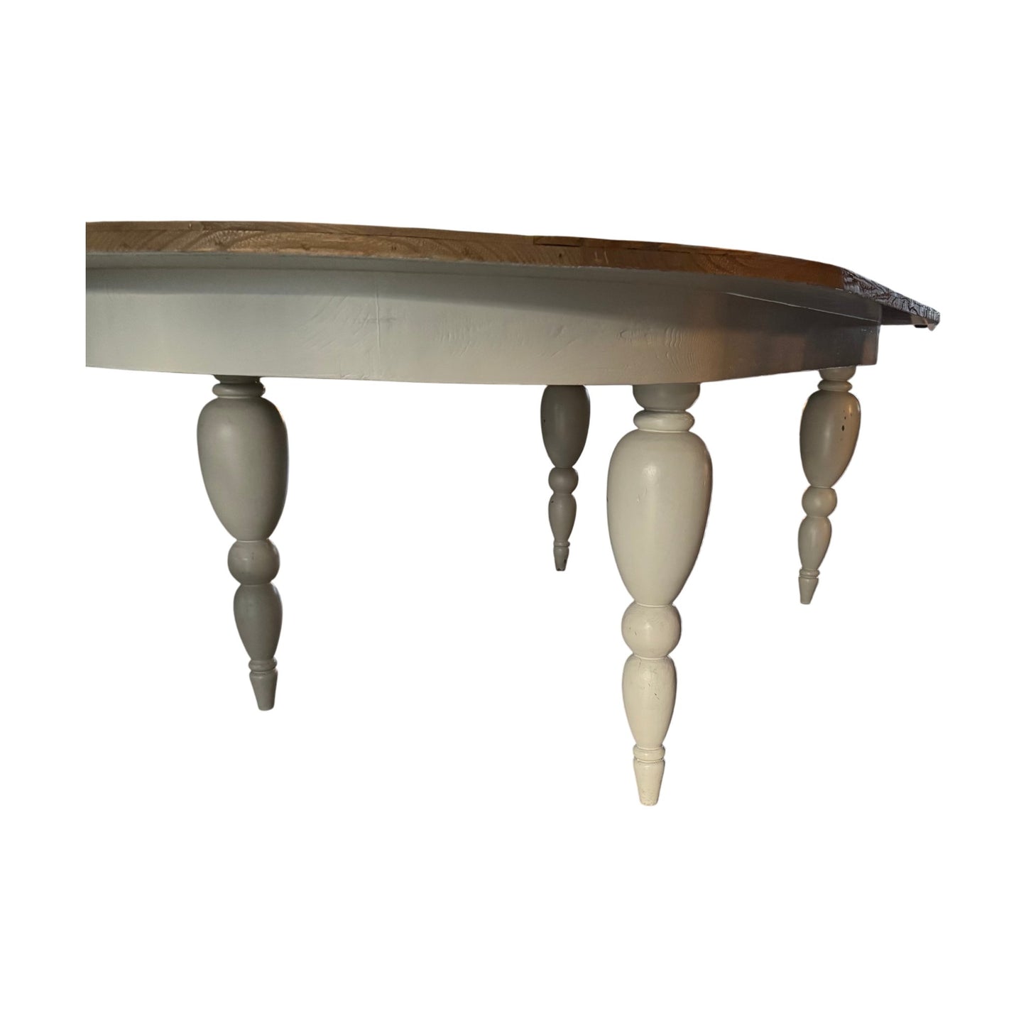 Romslig, retro spisebord i massivt tre med hvite ben, 260cm