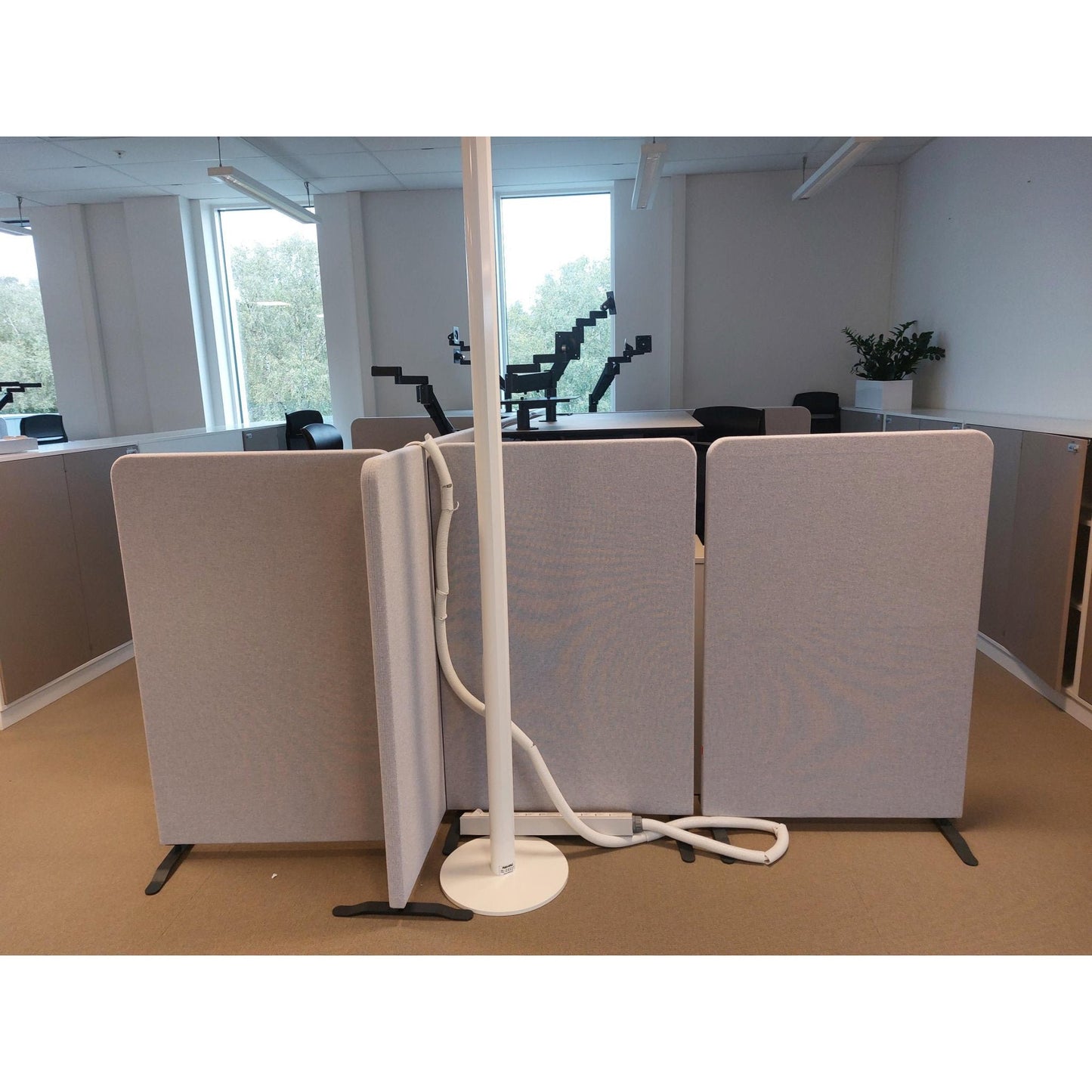 Wing skillevegg fra Scan Sørlie, 80x125 cm, tekstiltrukket