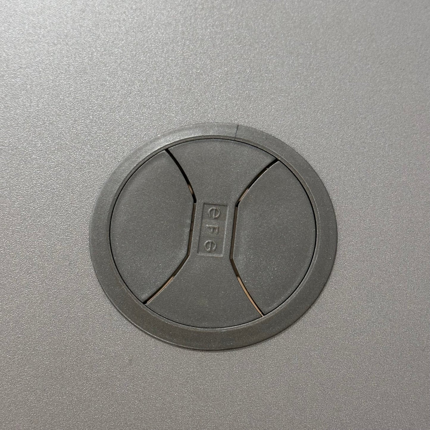 Elektrisk hev/senk skrivebord fra EFG, grå, 200x120 cm