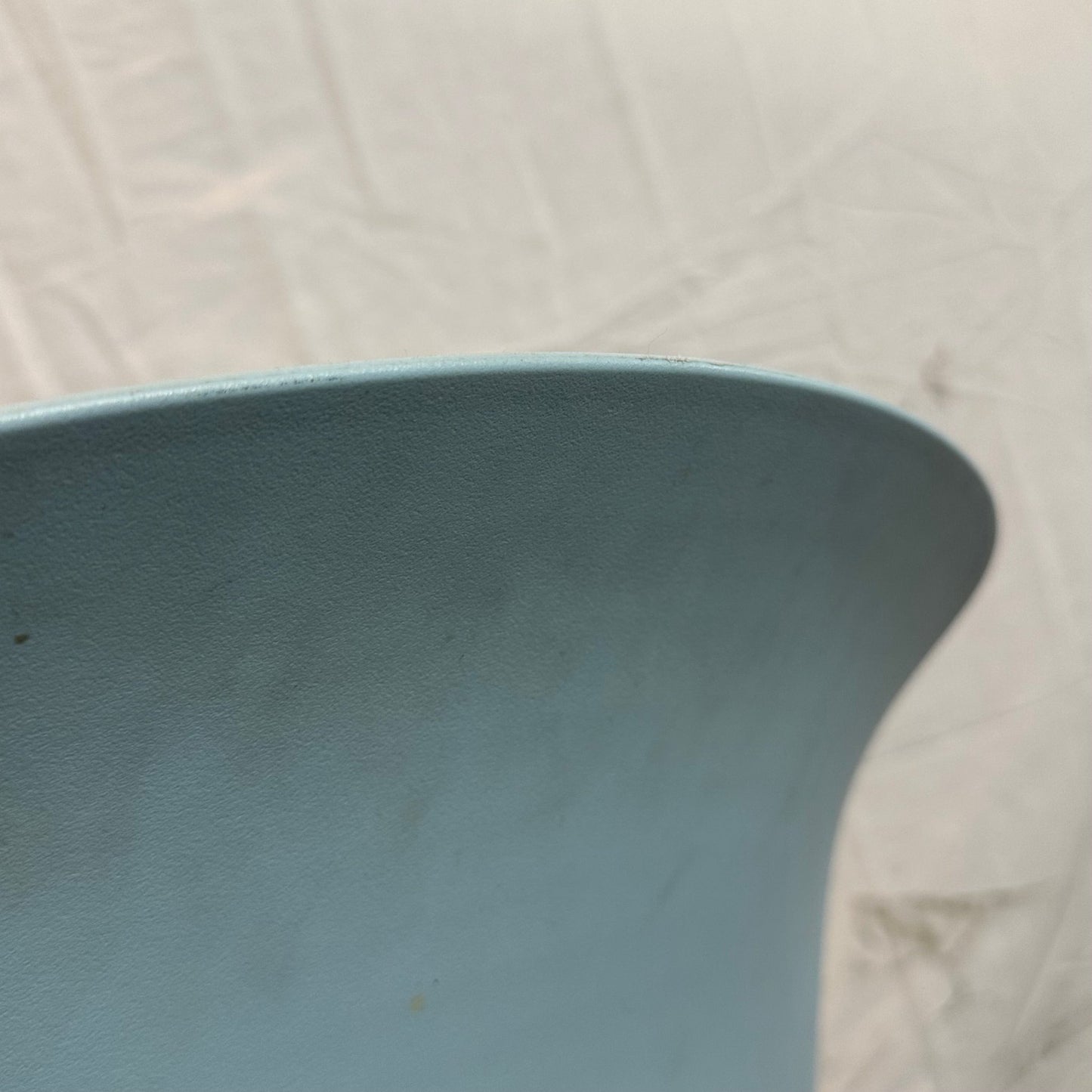 Pond spisestol fra ForaForm, blå