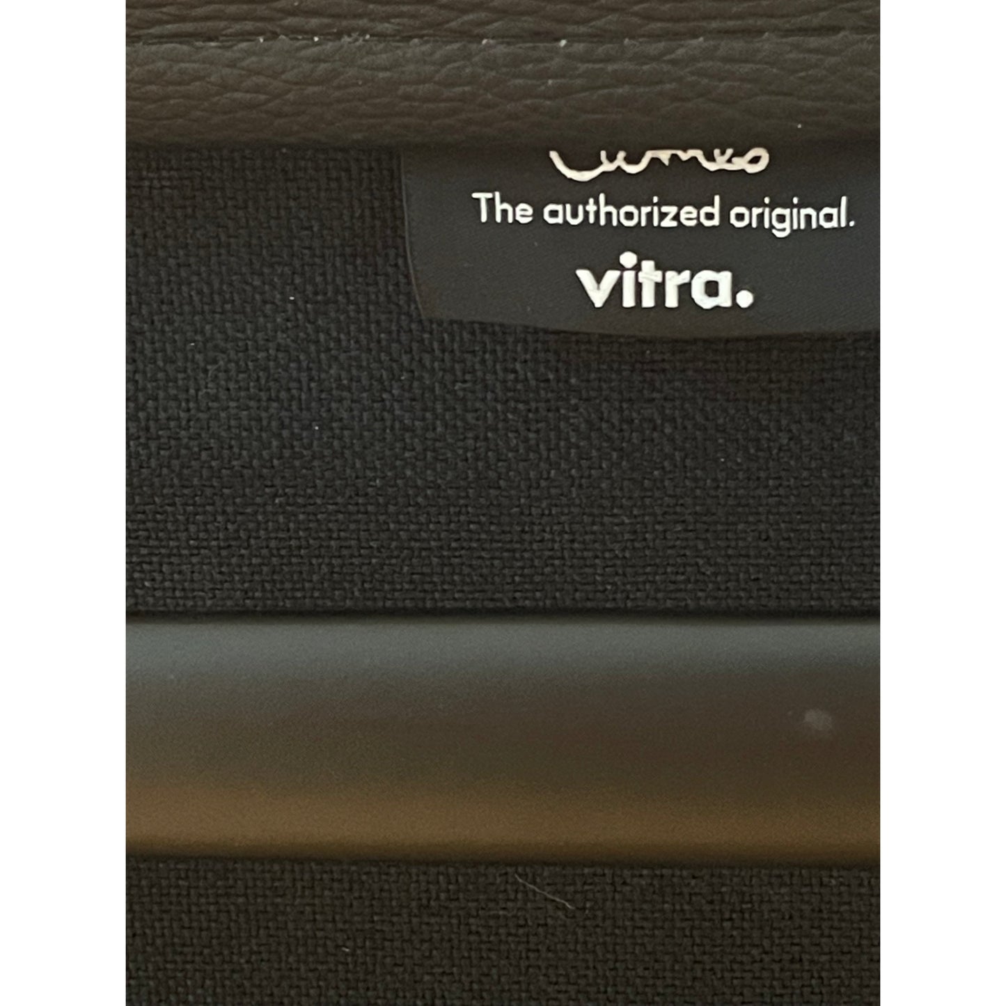Vitra Softpad EA 217