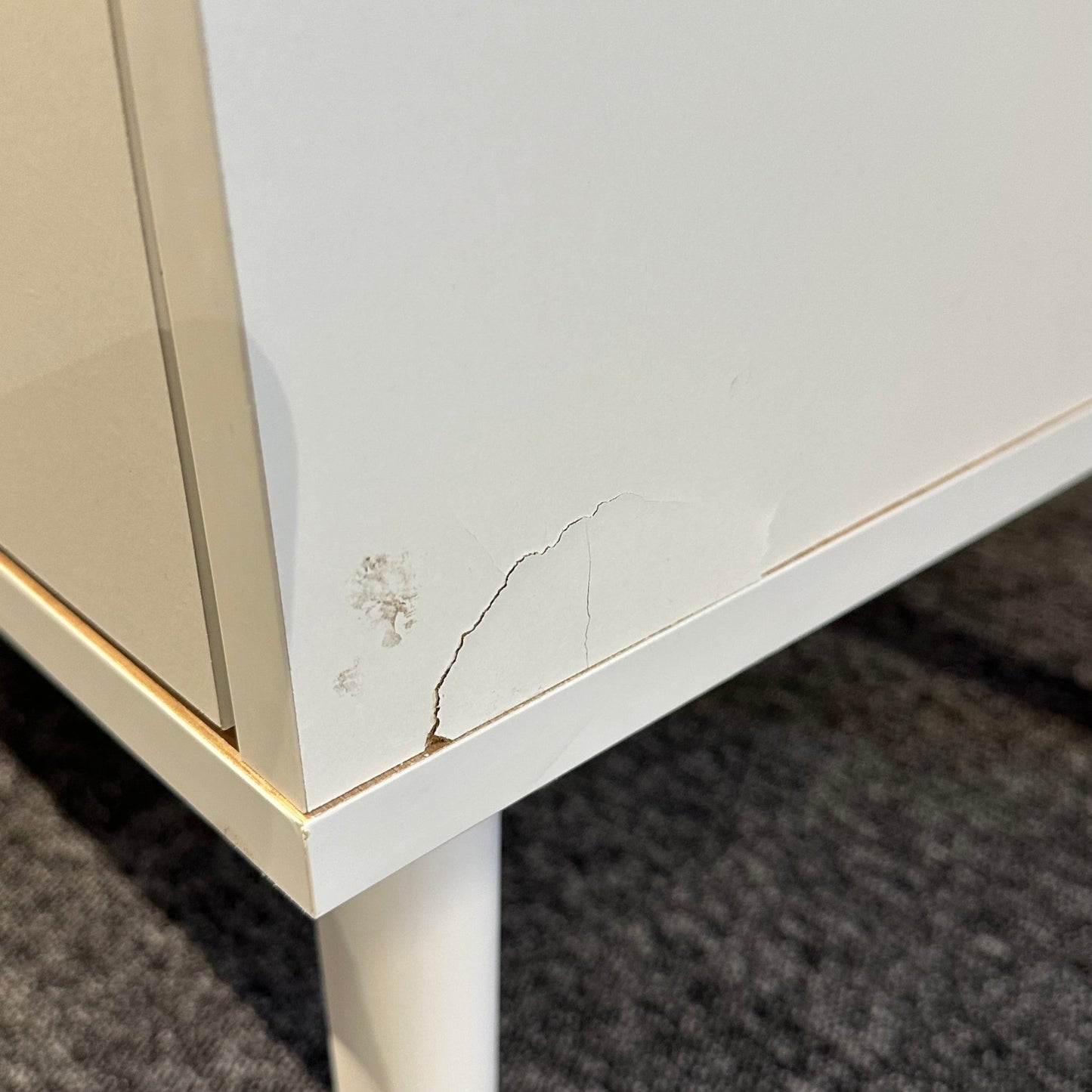 Linz TV-benk fra A-Møbler, hvit