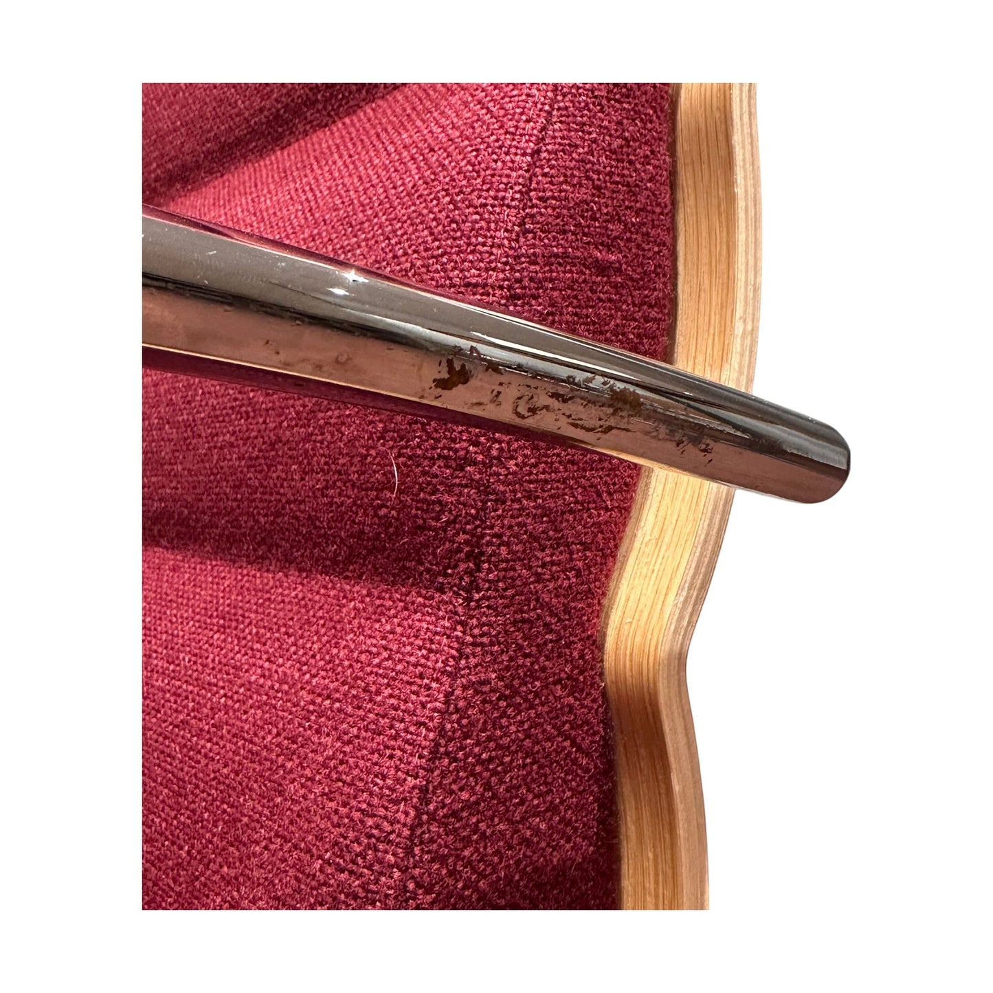 Getz konferansestol fra Fora Form, hev/senk og låsbar rygg