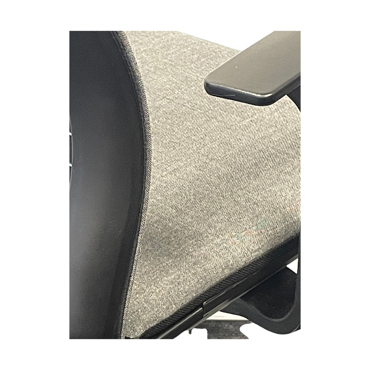 Think møteromsstol fra Steelcase, grå