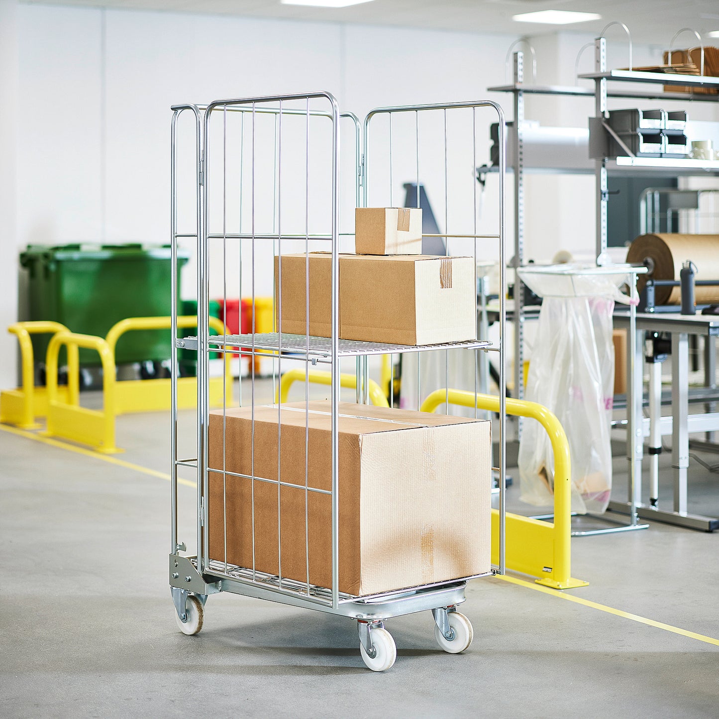 Rullecontainer TYRRELL, 3 vegger, 1715x720x825 mm fra AJ Produkter