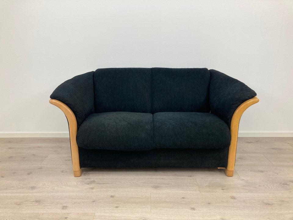 Nyrenset | Ekornes Manhattan 2-seter sofa