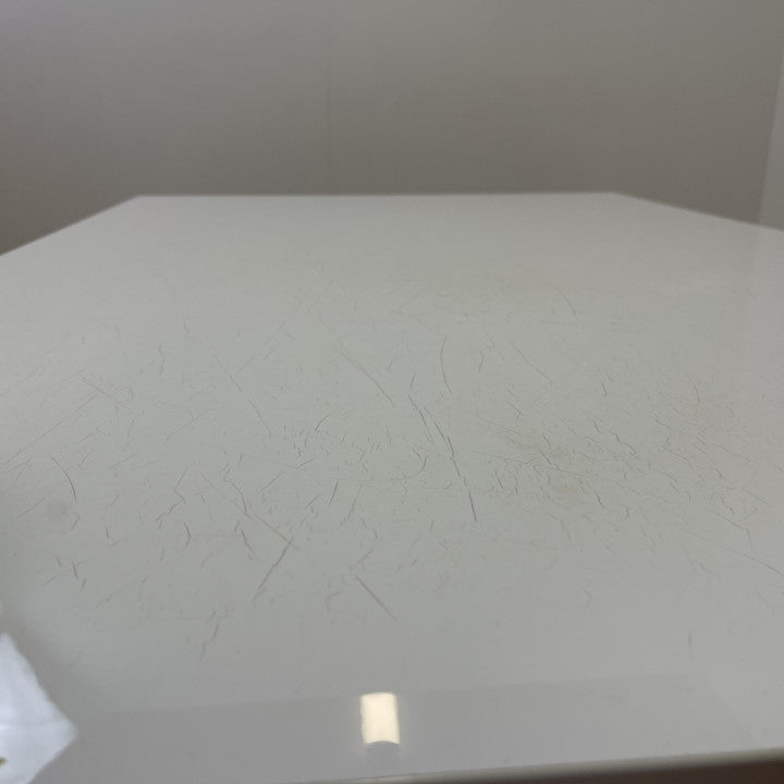 Spisebord med krom understell