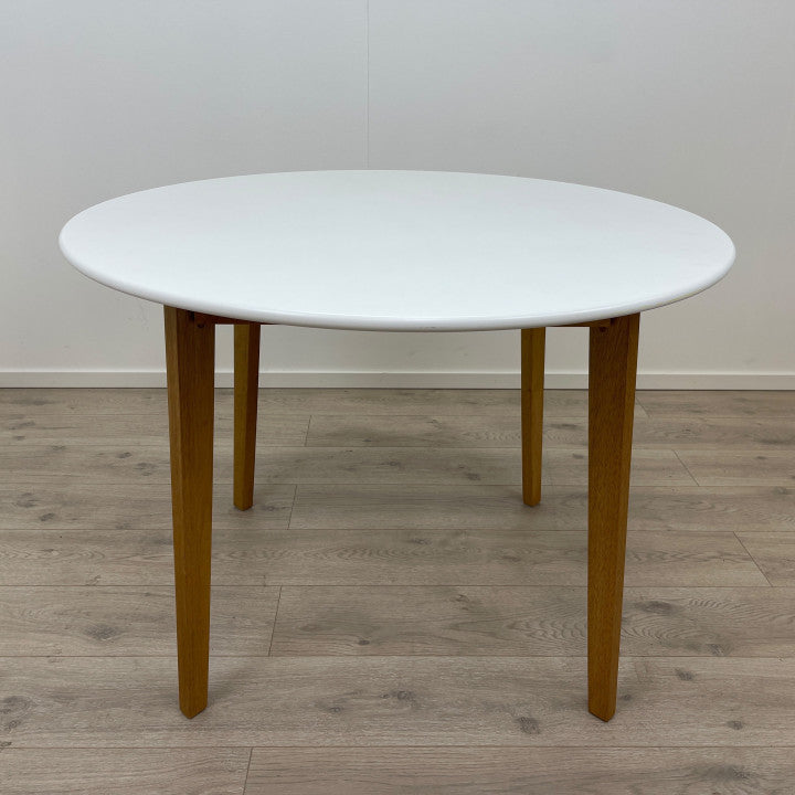 JYSK Rundt spisebord i hvit farge