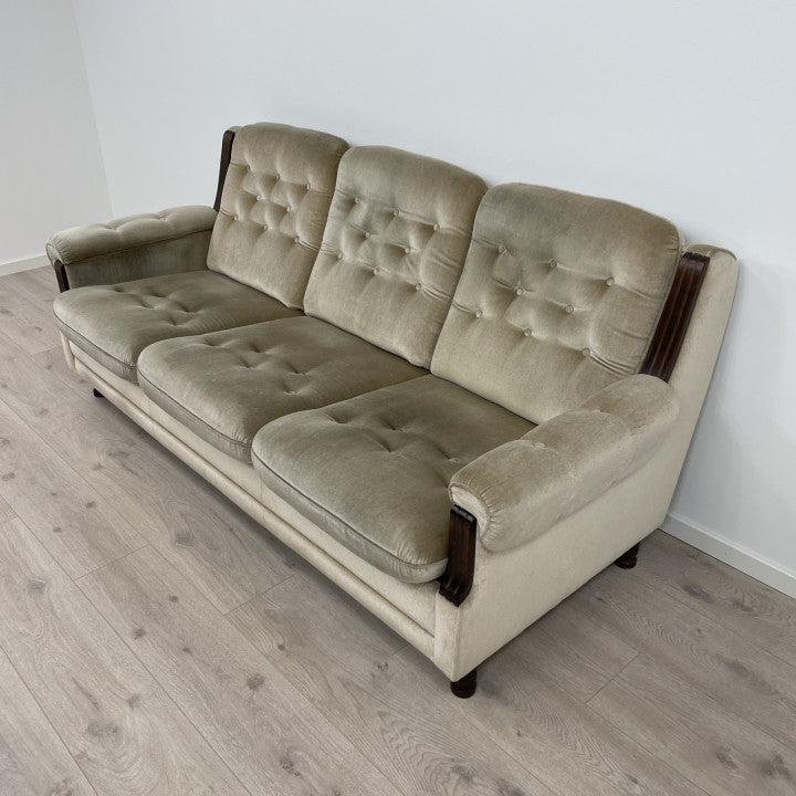 Retro/vintage 3-seter sofa i fløyelsstoff