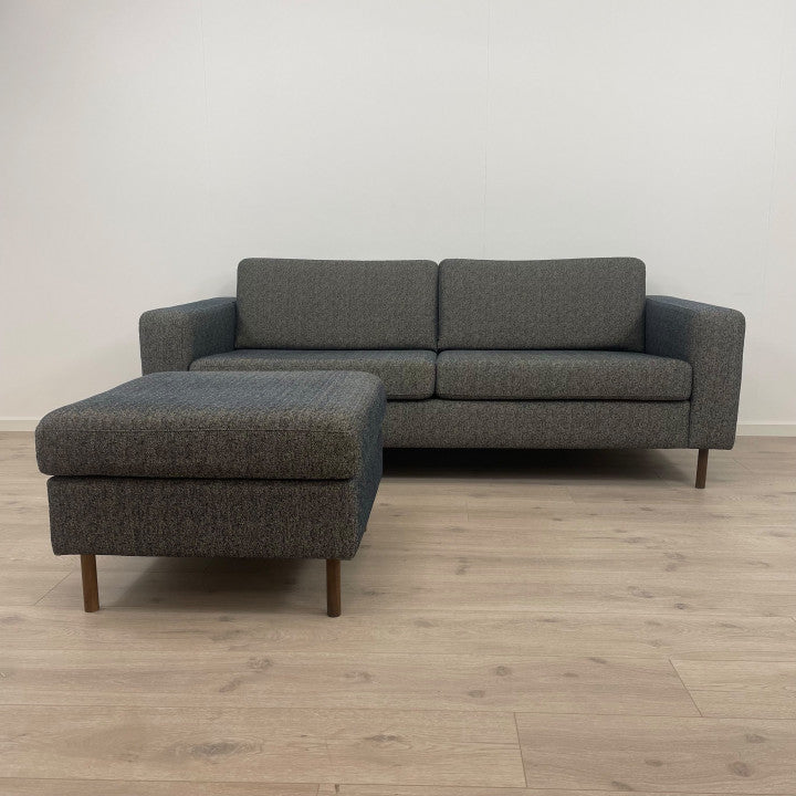Nyrenset | Bolia Scandinavia 2.5-seter sofa m/ puff