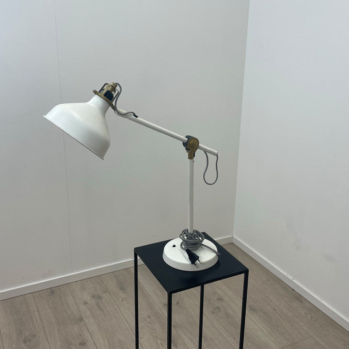 IKEA RANARP hvit bordlampe