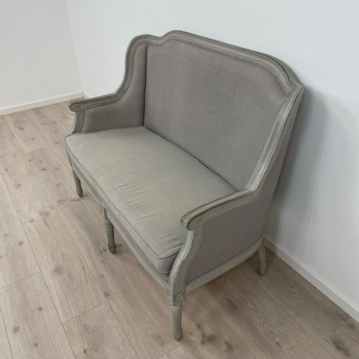 Nyrenset | Retro/vintage 2-seter sofa med treramme KAST