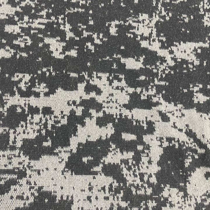 Stort mønstrete gulvteppe