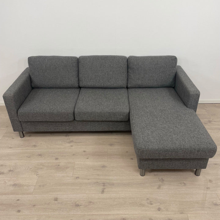 Nyrenset | Grå vendbar sjeselongsofa