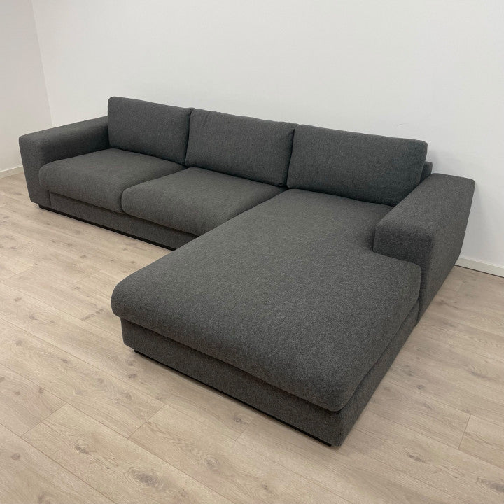 Nyrenset | Bolia Sepia sjeselongsofa i ullstoff