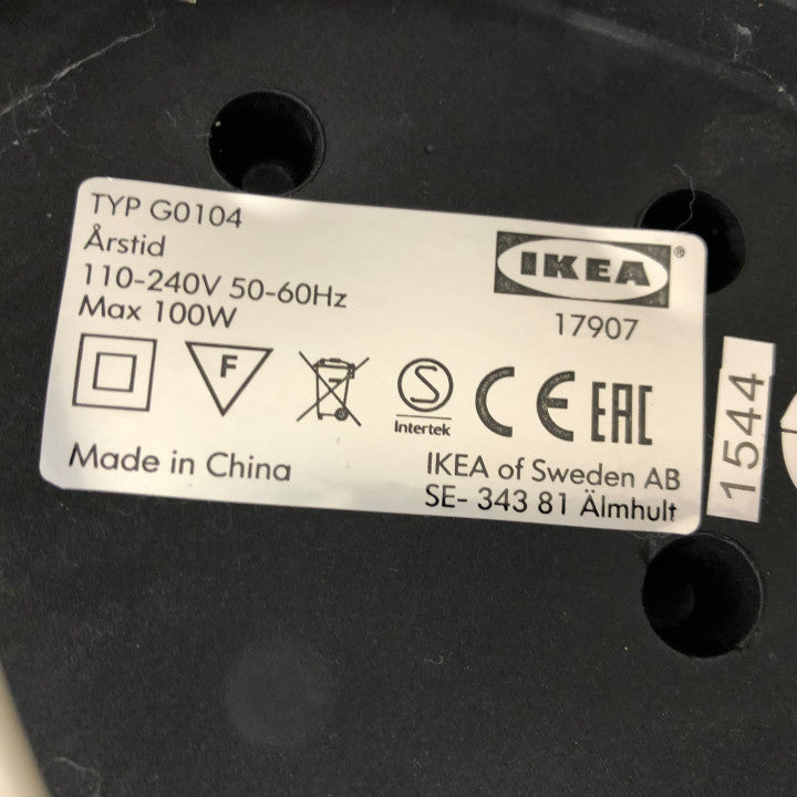 IKEA ÅRSTID forniklet gulvlampe med grå lampeskjerm