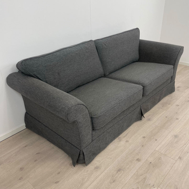 Nyrenset | Grå 3-seter sofa