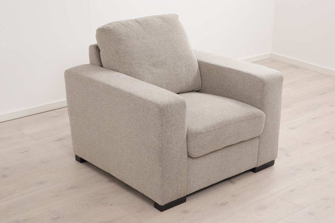 Nyrenset | Beige lenestol
