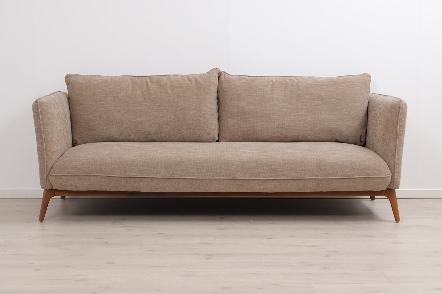 Nyrenset | Brun Next 3-seter sofa fra Ellos