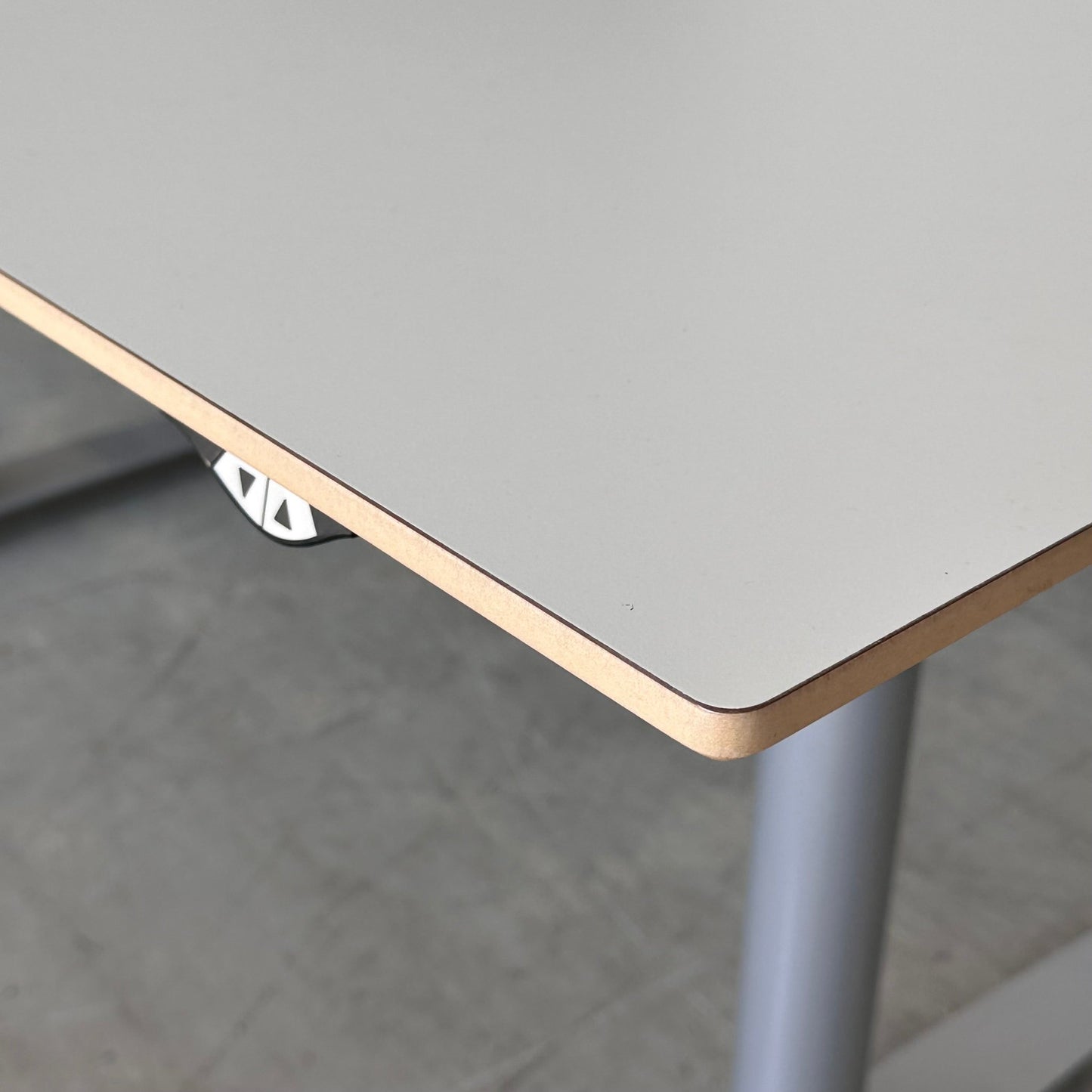 Elektrisk hev/senk skrivebord, hvit, 160x80 cm