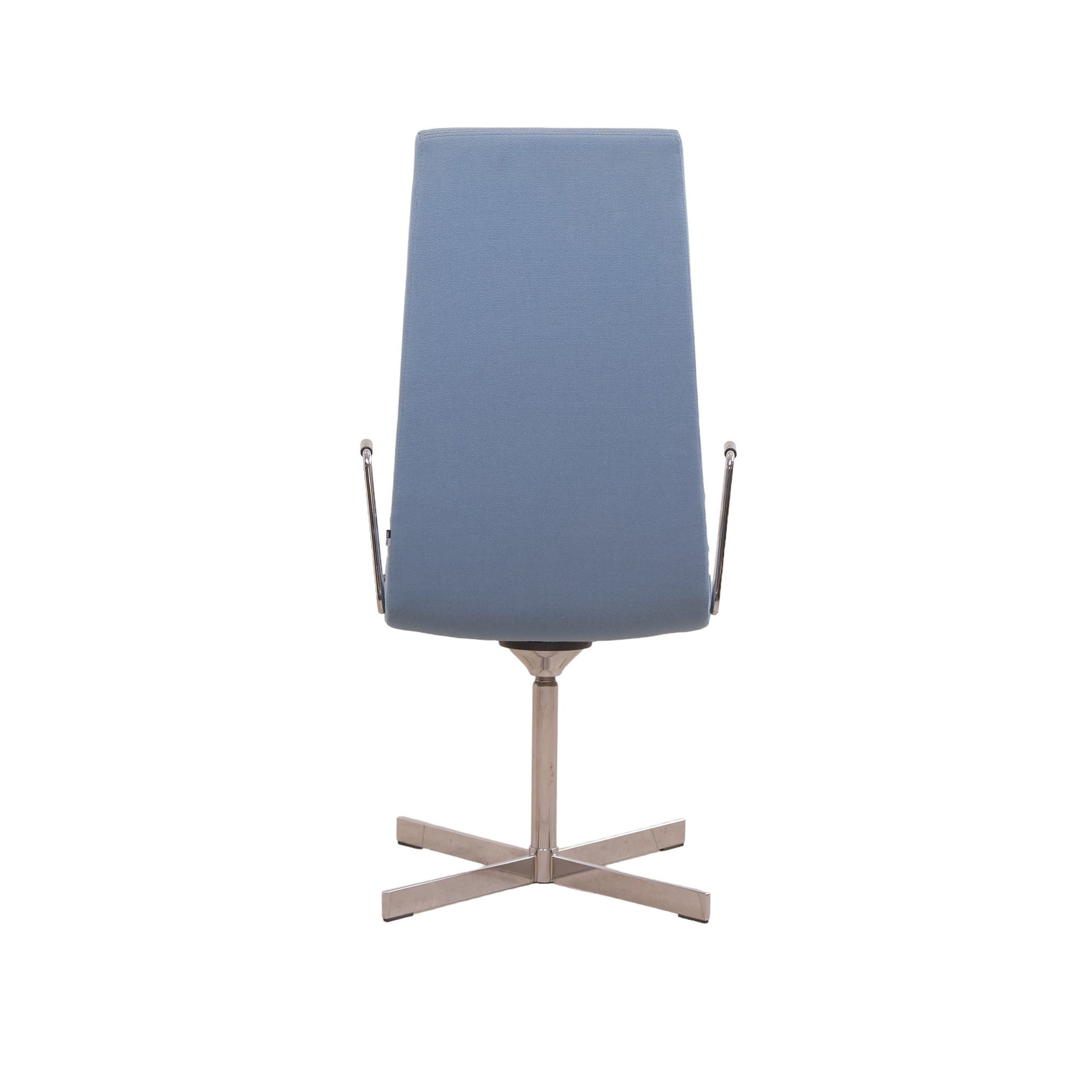 Nyrenset | Fora Form stol med høy rygg i fargen i lys blå