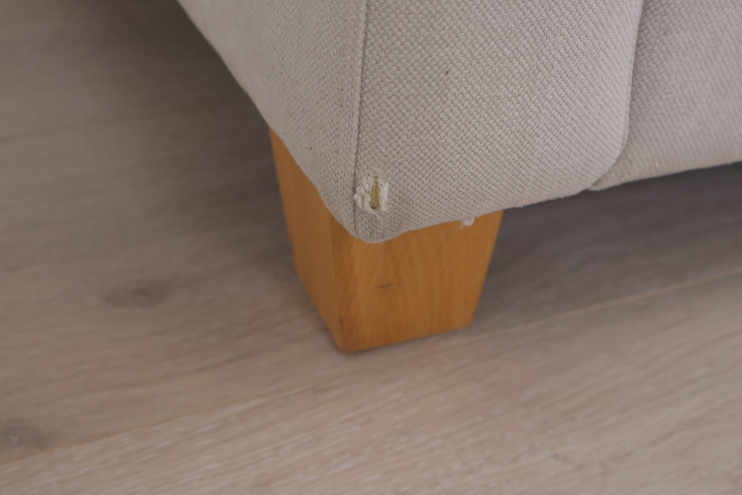 Nyrenset | Kremhvit 3-seter sofa