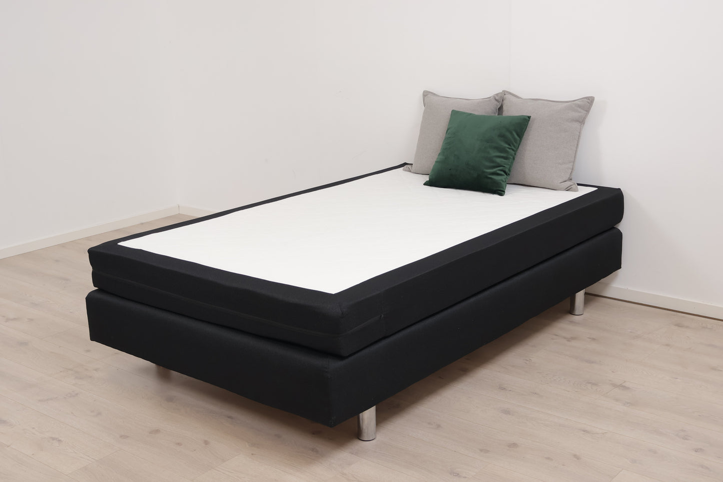 Nyrenset | KS Plus C15 120 cm seng fra Jysk