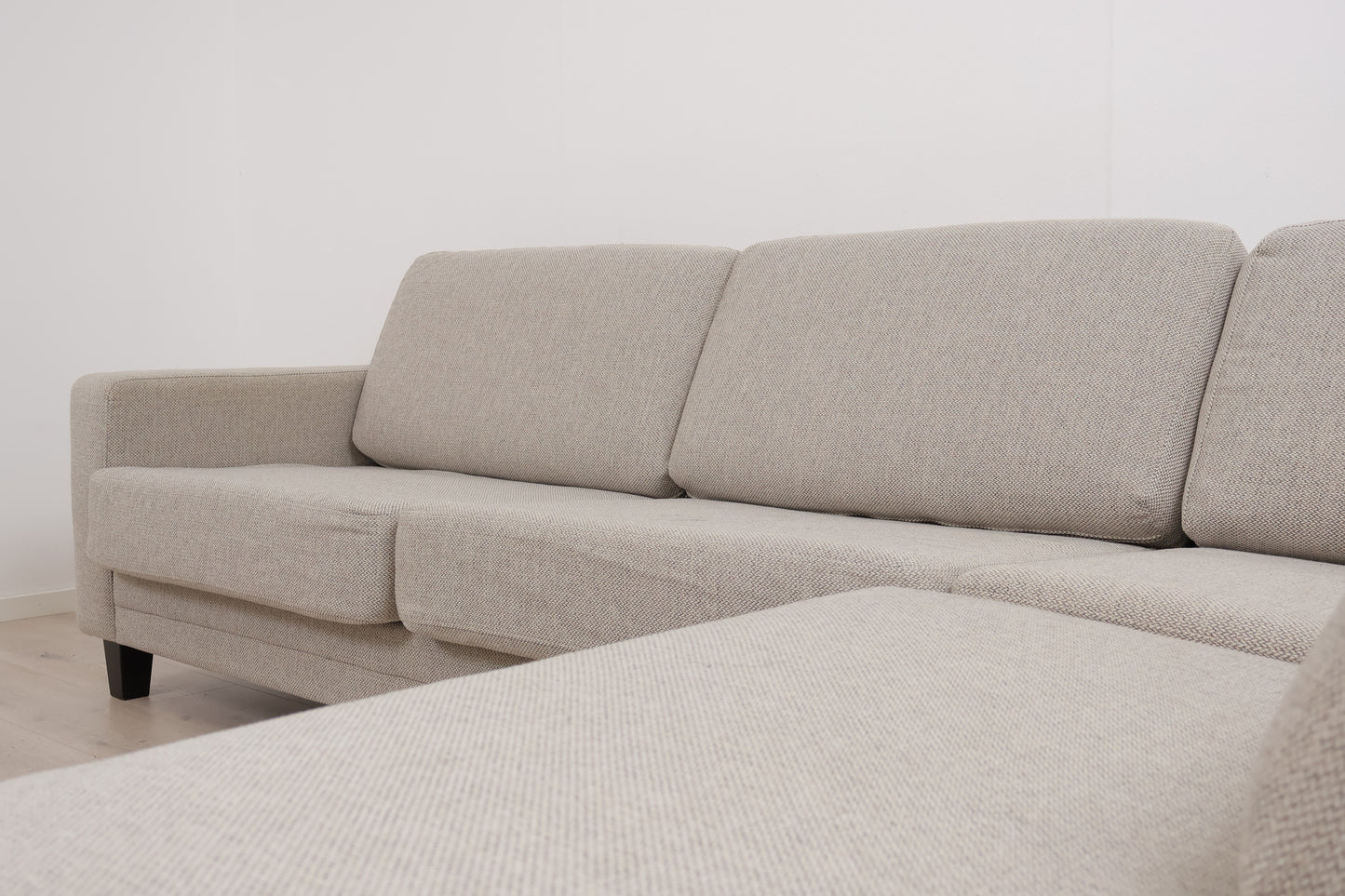 Nyrenset | Beige Coffee hjørnesofa med åpen ende