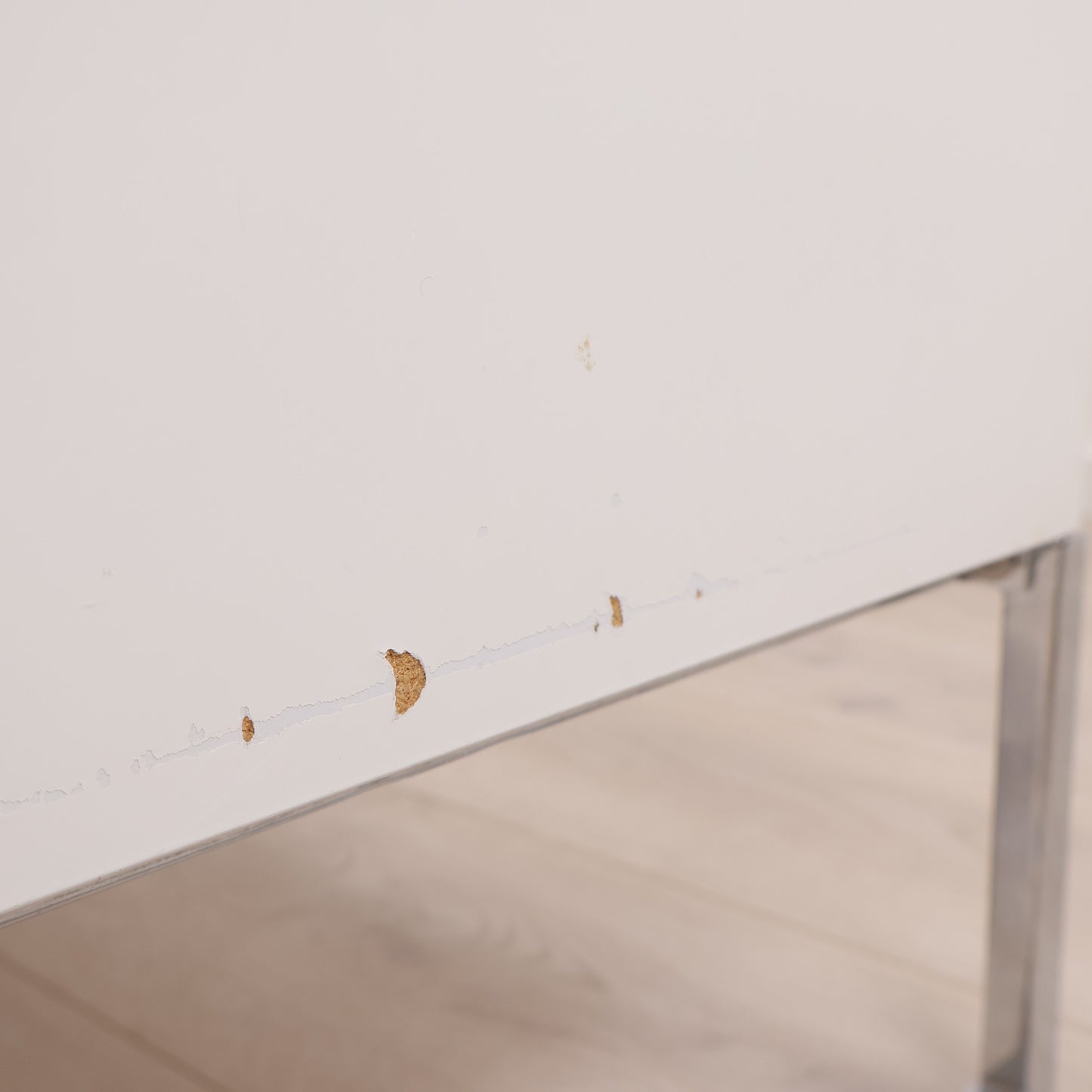 Hvit skjenk, 70x205x42 cm