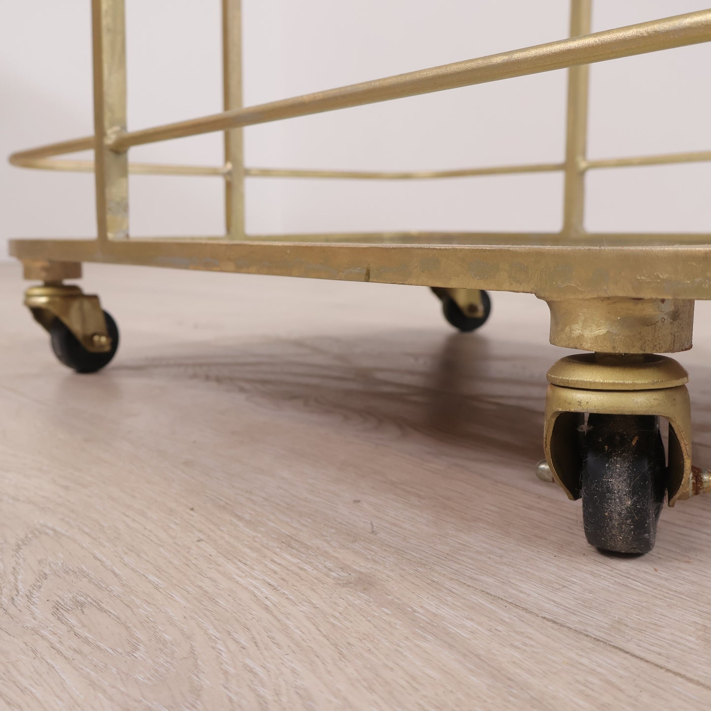 Orlando bartralle/serveringsvogn i gull