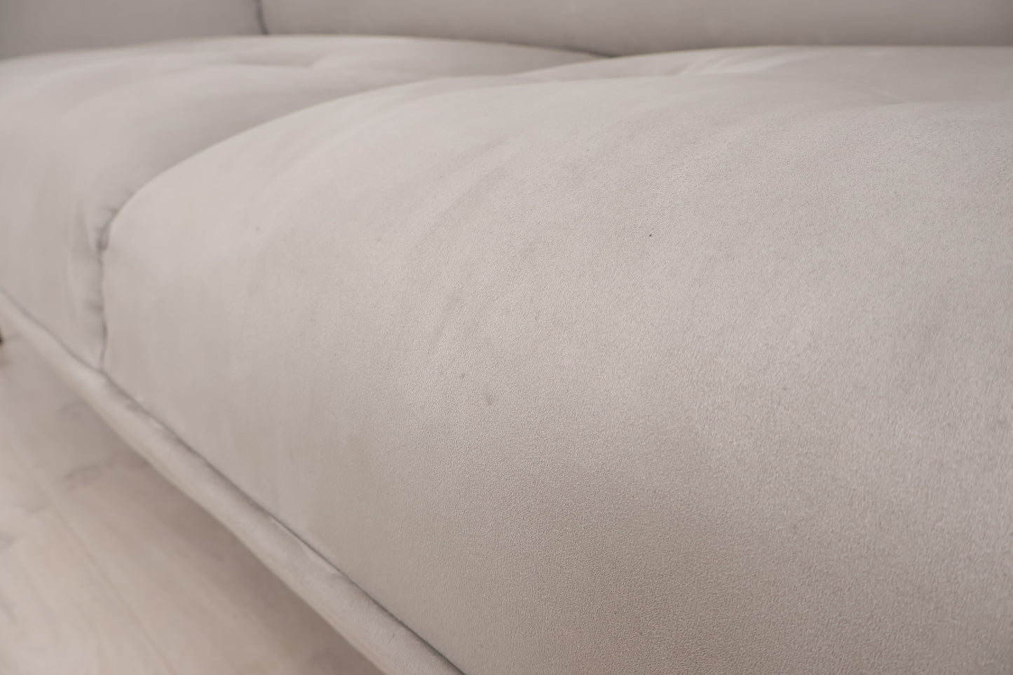 Nyrenset | Grå Asolo 3-seter sofa i velur fra Bohus