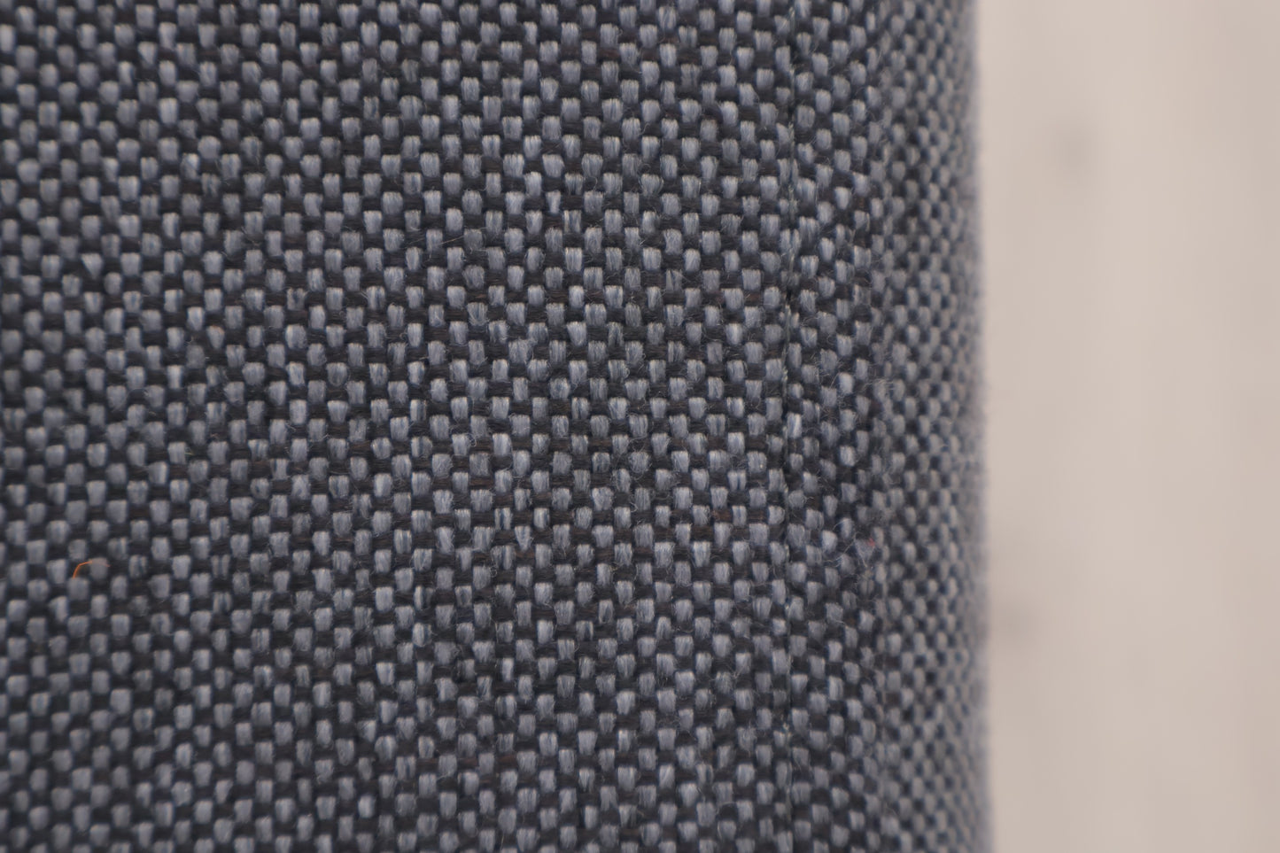 Nyrenset | Mørk grå Grafu Baldai puff