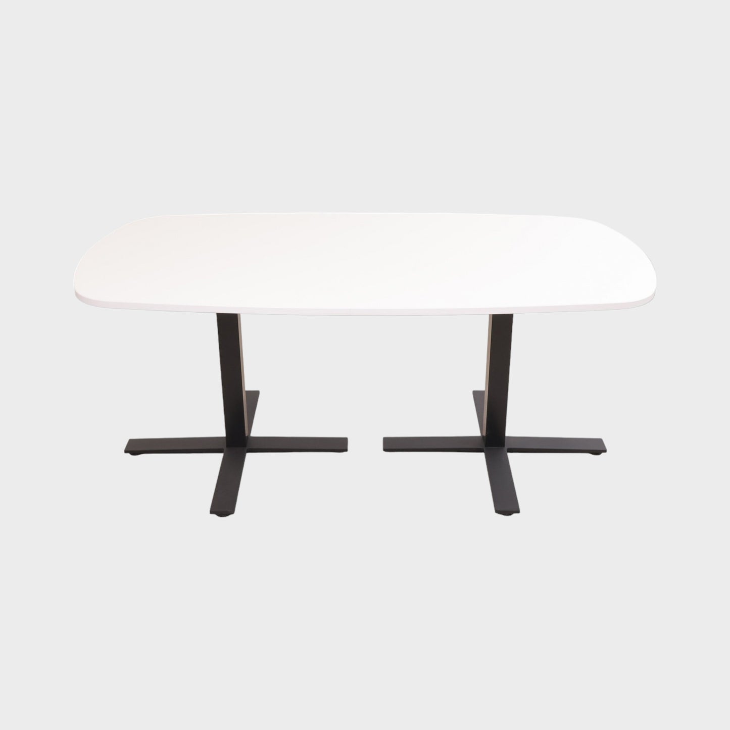 Kvalitetssikret | 180x90 cm, ovalt bord med sort kryssunderstell