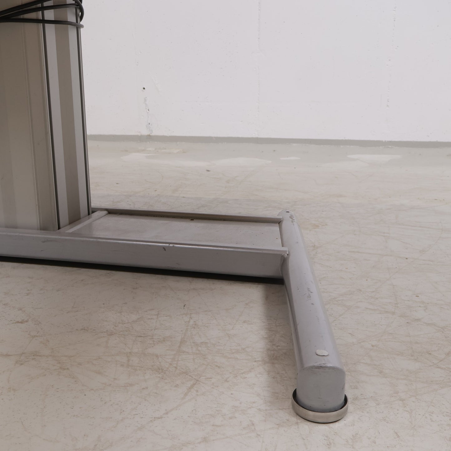 Kvalitetssikret | Elektrisk hev/senk arbeidsbord, 180x120