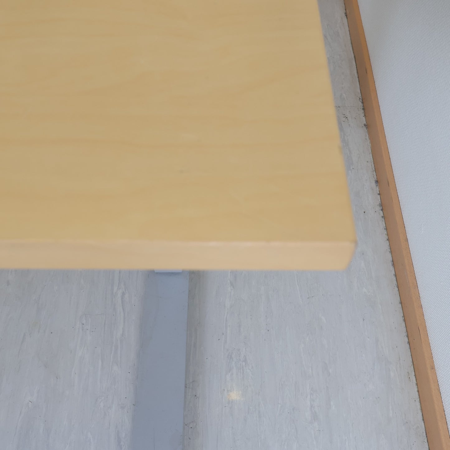 Kvalitetsikret | 200x120, elektrisk hev/senk skrivebord med sving