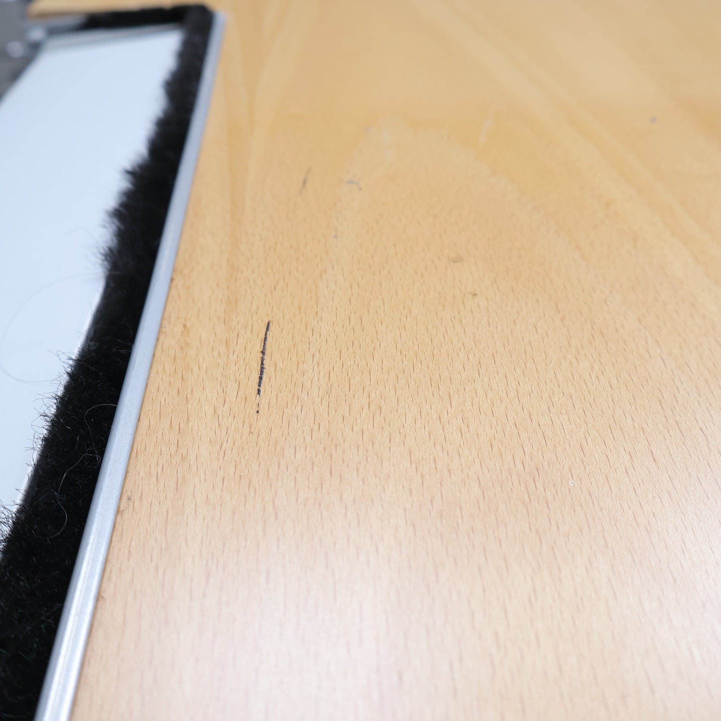 Kvalitetssikret | Kinnarps elektriske hev/senk skrivebord