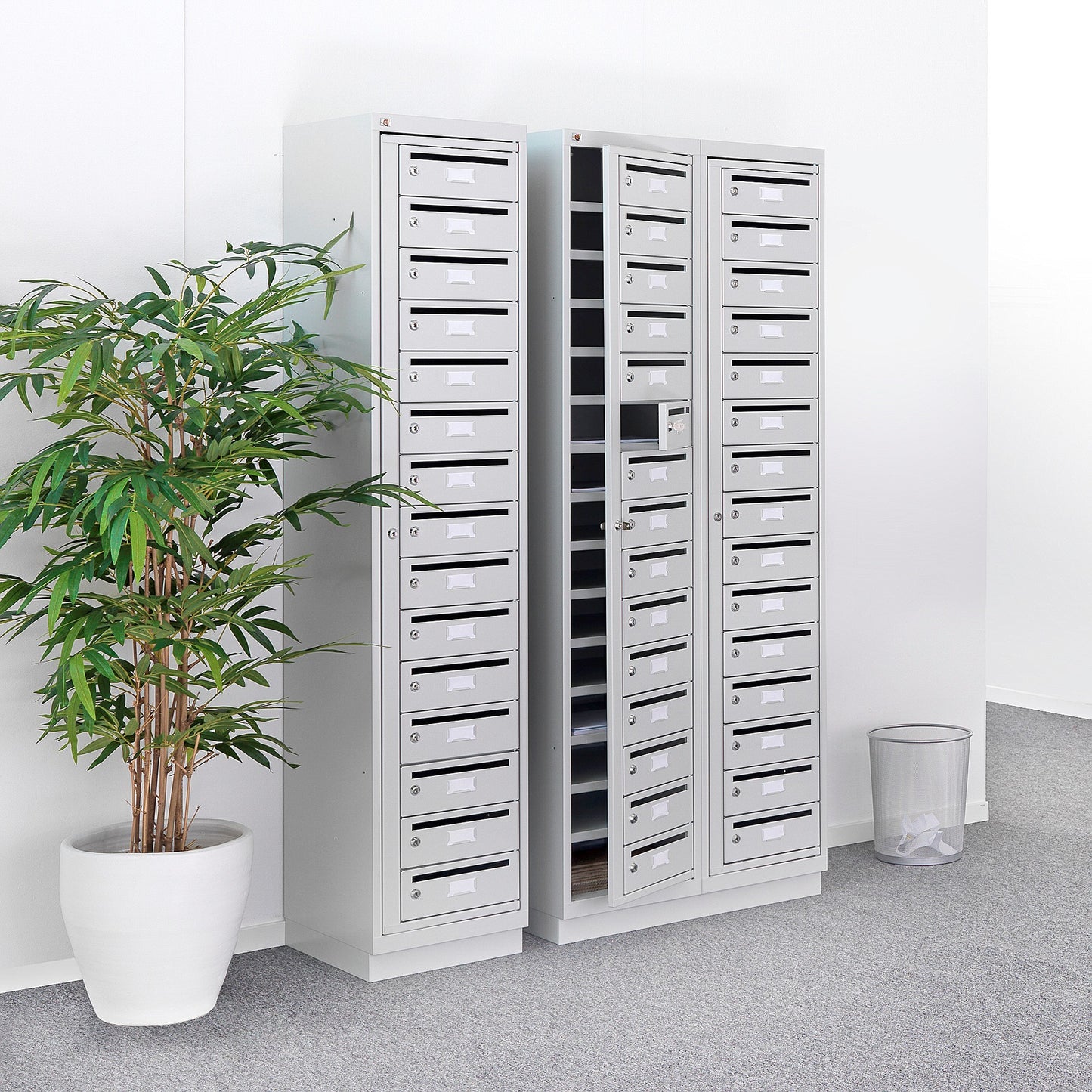 Helt nytt | Papirkurv i metallnetting, sølv