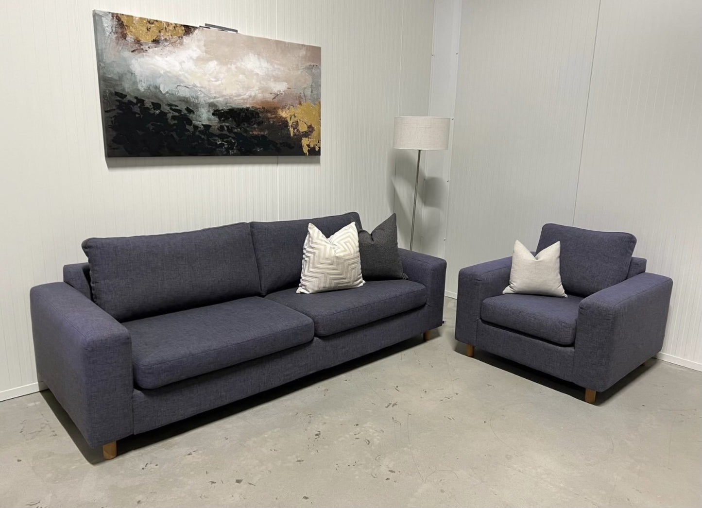 Nyrenset | Mørk grå Bolia Scandinavia 3-seter og stol