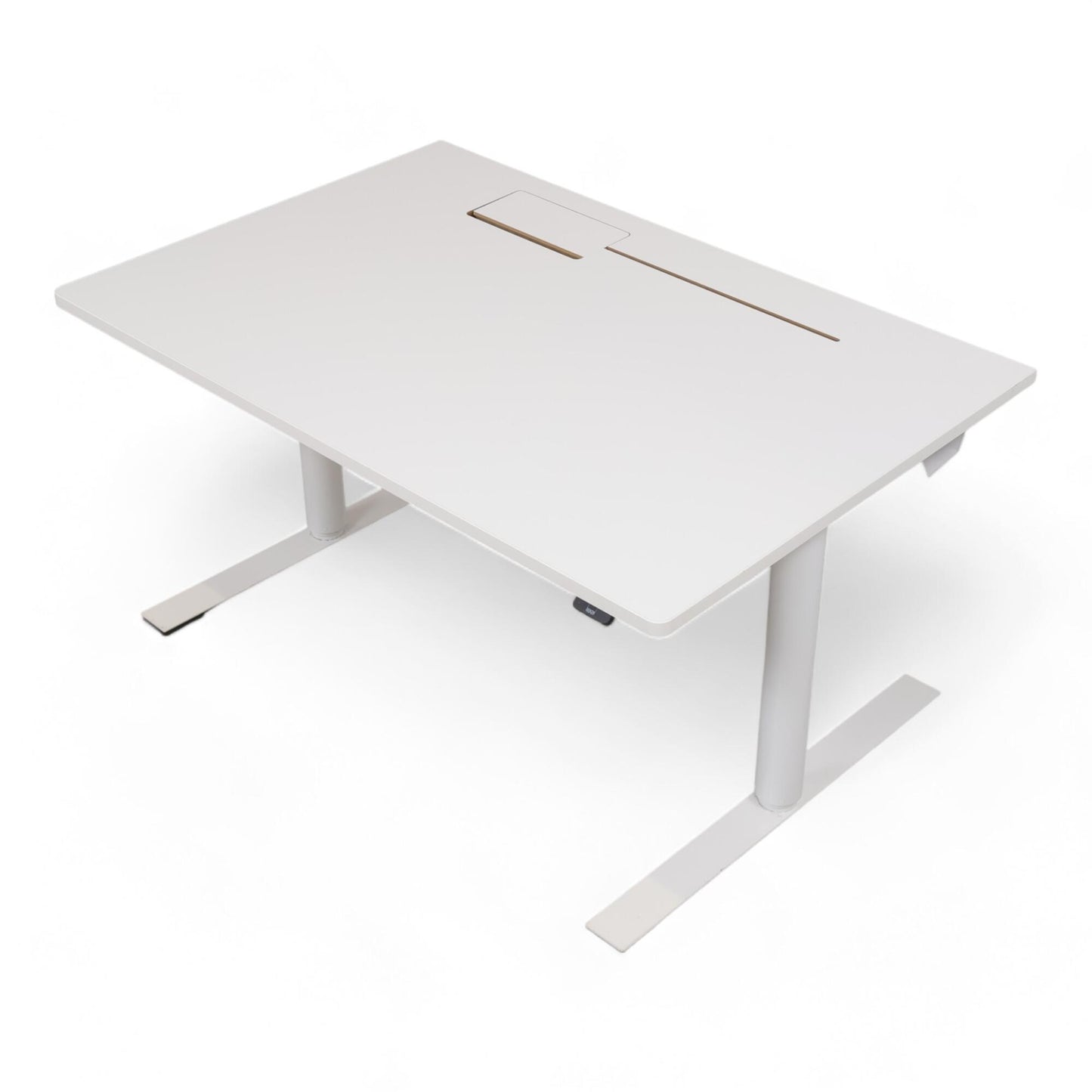 Kvalitetssikret | 120x80 cm, Elektriske hev/senk skrivebord i hvit fra Dencon Delta