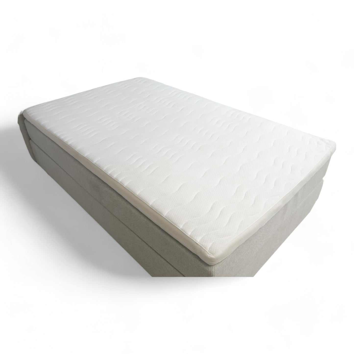 Utmerket tilstand | Lys grå Zen Milano kontinental seng med gavl, 120x200cm