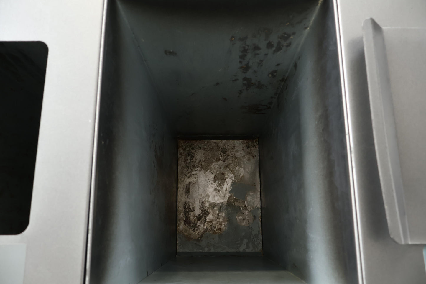 Nyrenset | Komplett søppelkasse-sett i metall