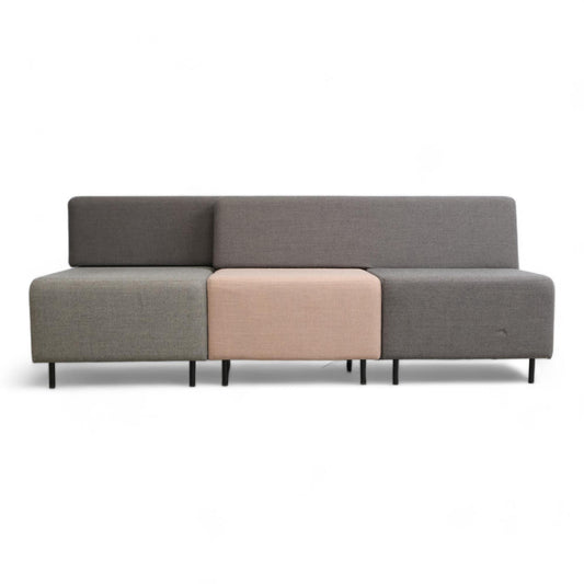 Helt nytt | ISKU HUB sofa i lys grå