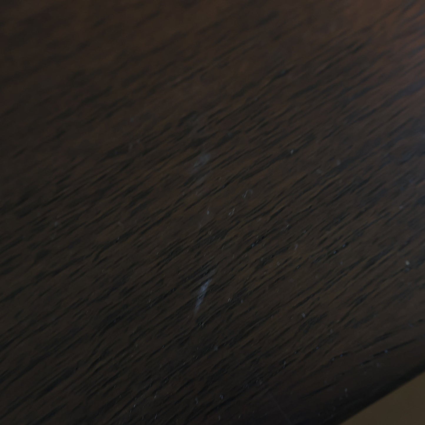 Classic brunt spisebord