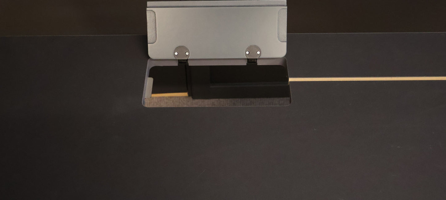 Swedstyle elektrisk hev/senk skrivebord, 140 cm