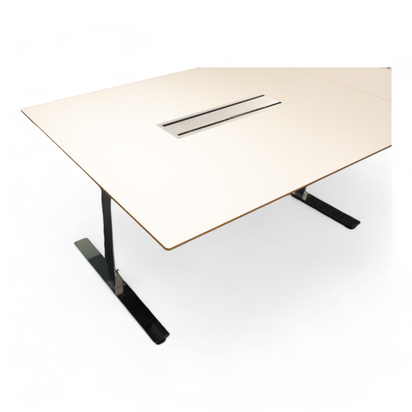 Møteromsbord i hvitt m/kabelluke (280x110)