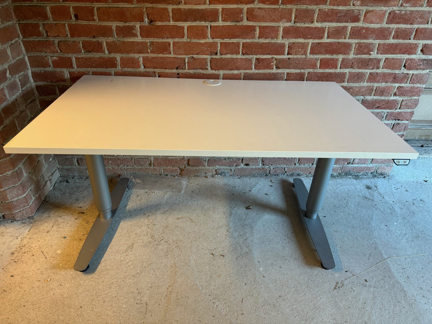 Elektriske hev/senk skrivebord