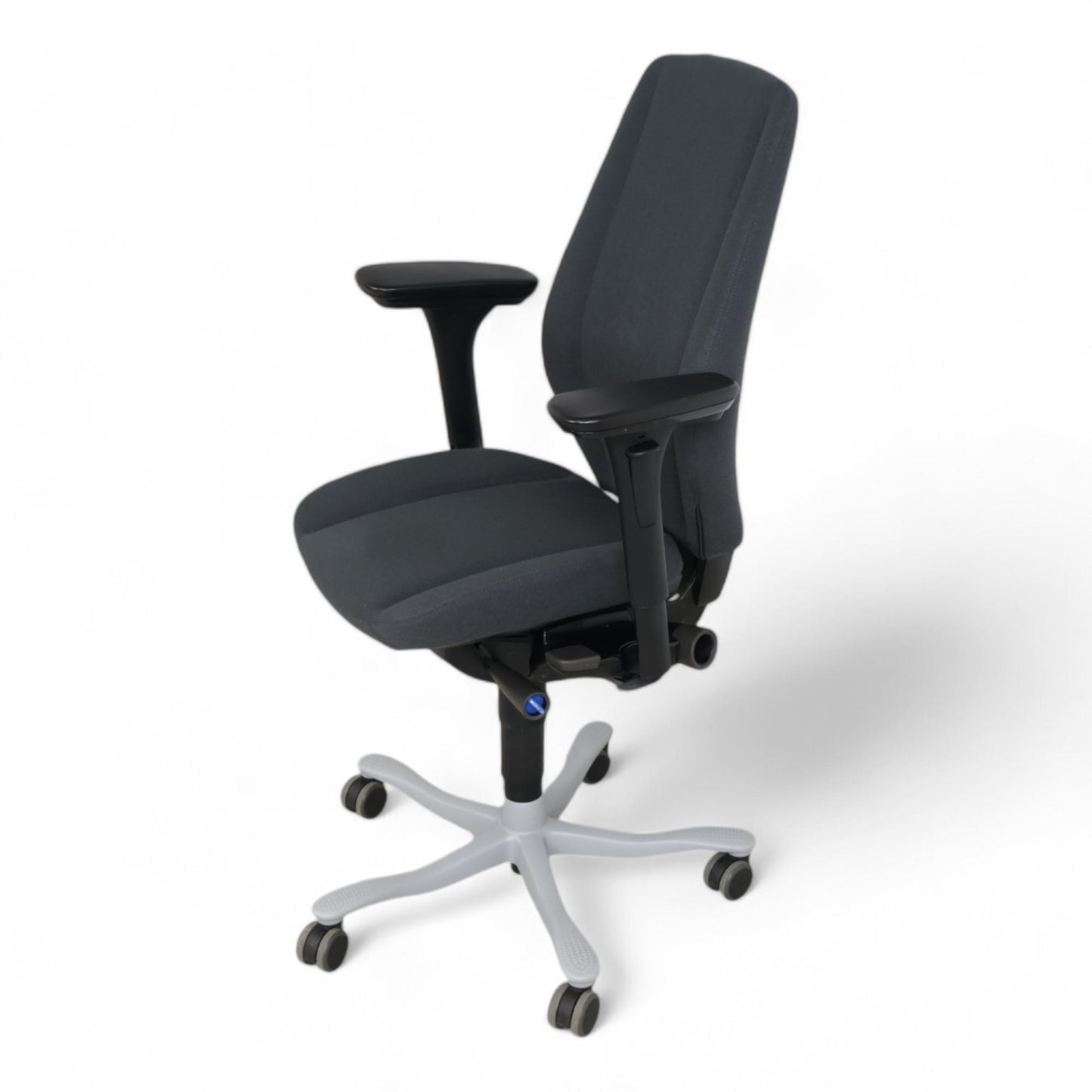 Kinnarps 9000 kontorstol m/ justerbare armlener