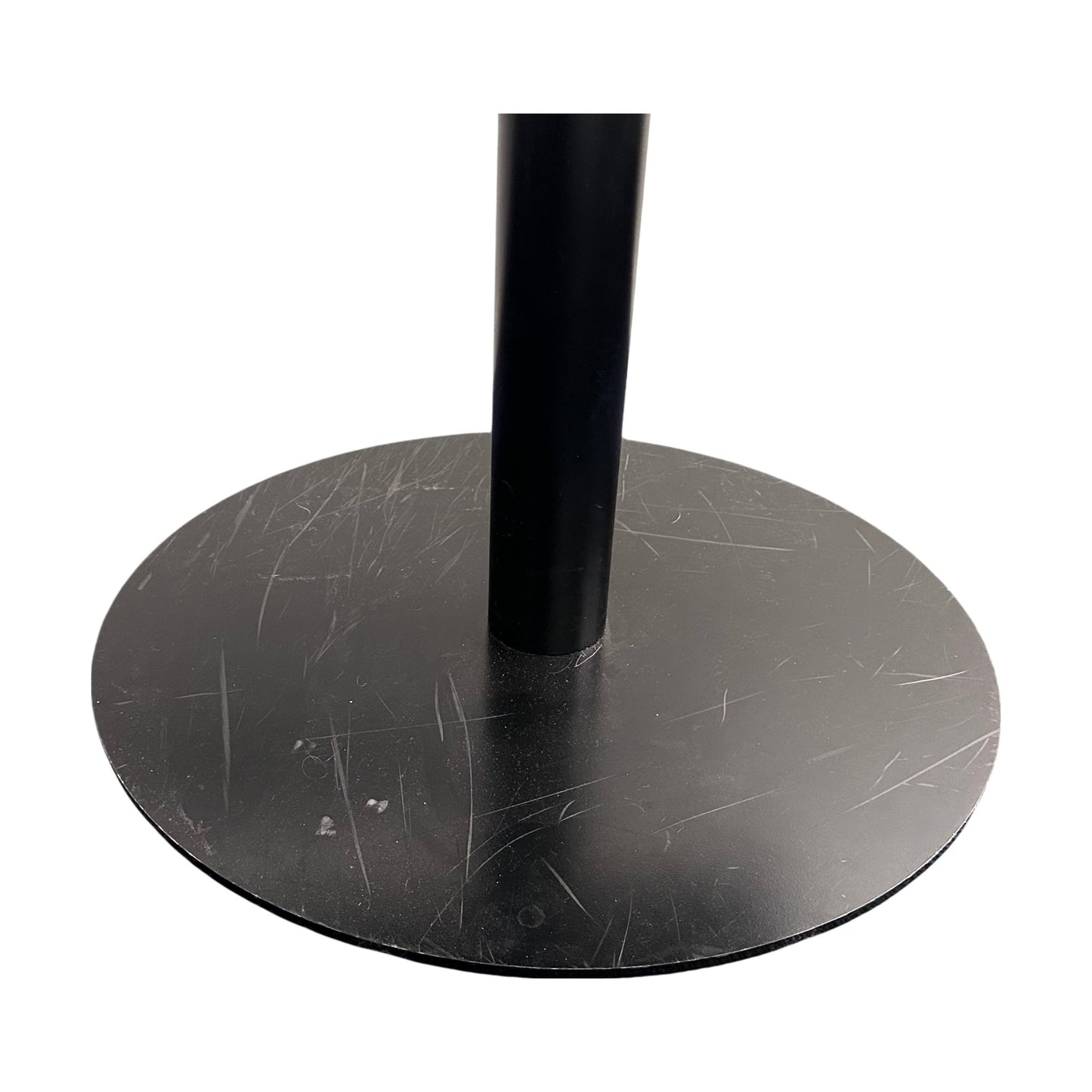 Loungebord i hvit laminat fra Edsbyn Cone, 80x80 cm