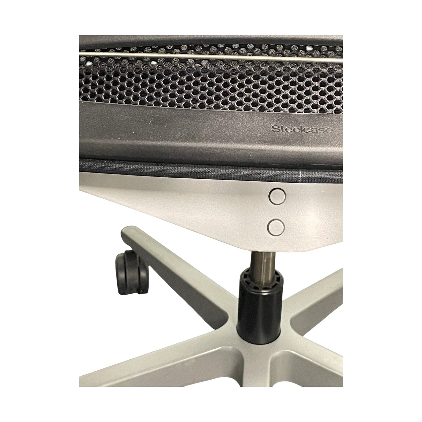 Think kontorstol fra Steelcase, svart